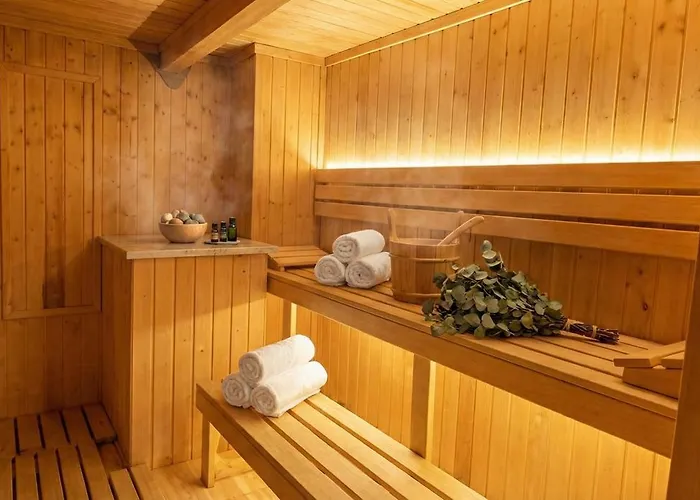 Royal Regency Club Szálloda 5*